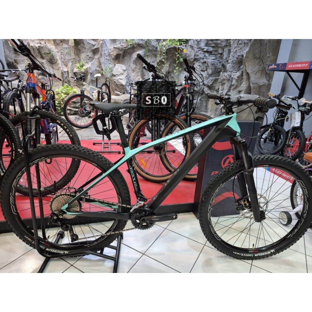 Sepeda MTB 27.5" Carbon Pacific Armour DX