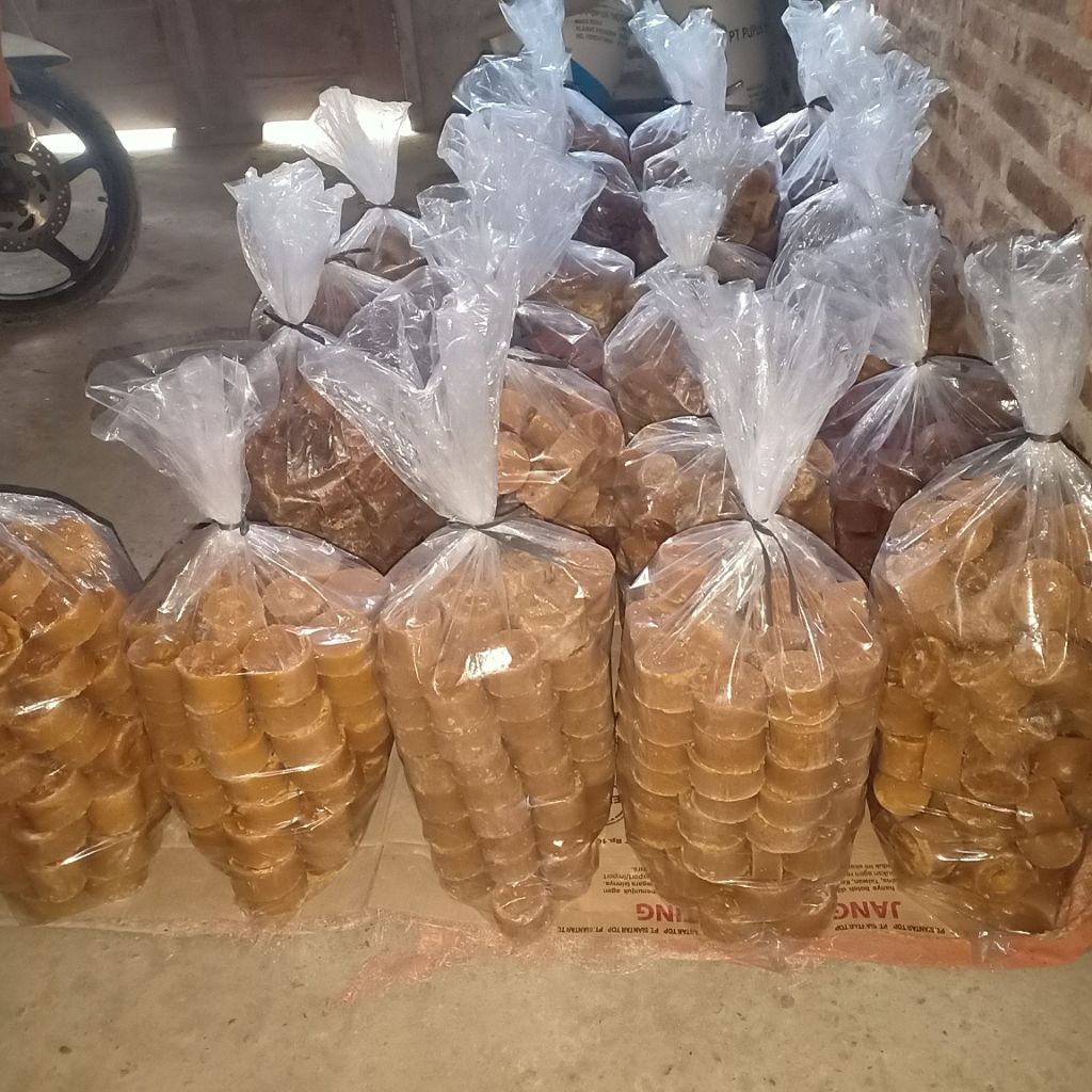 

Promo khusus grosir gula merah asli nira kelapa (harga 17k perkilo)