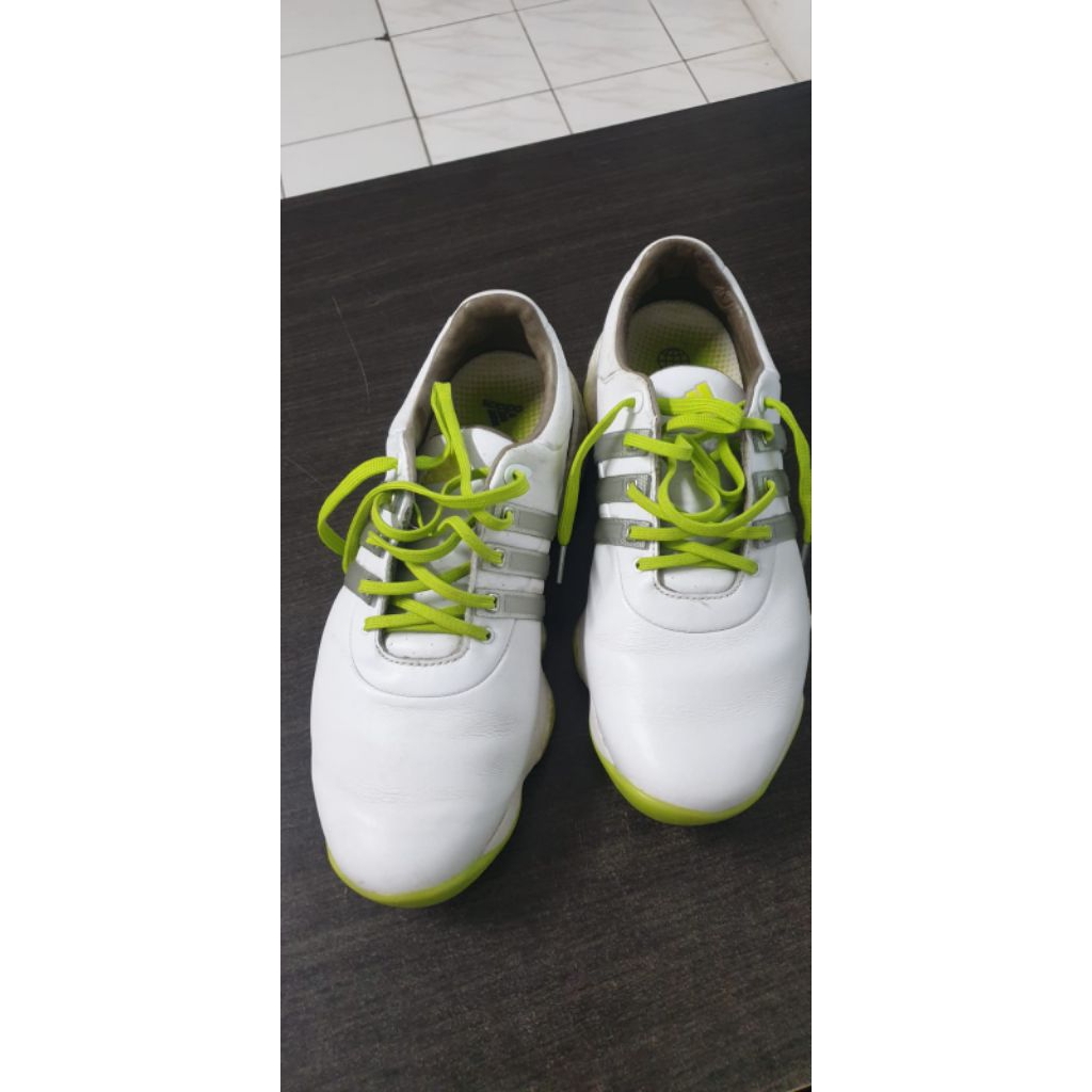 Sepatu Golf Pria Adidas Tour36022 Men's Golf Shoes