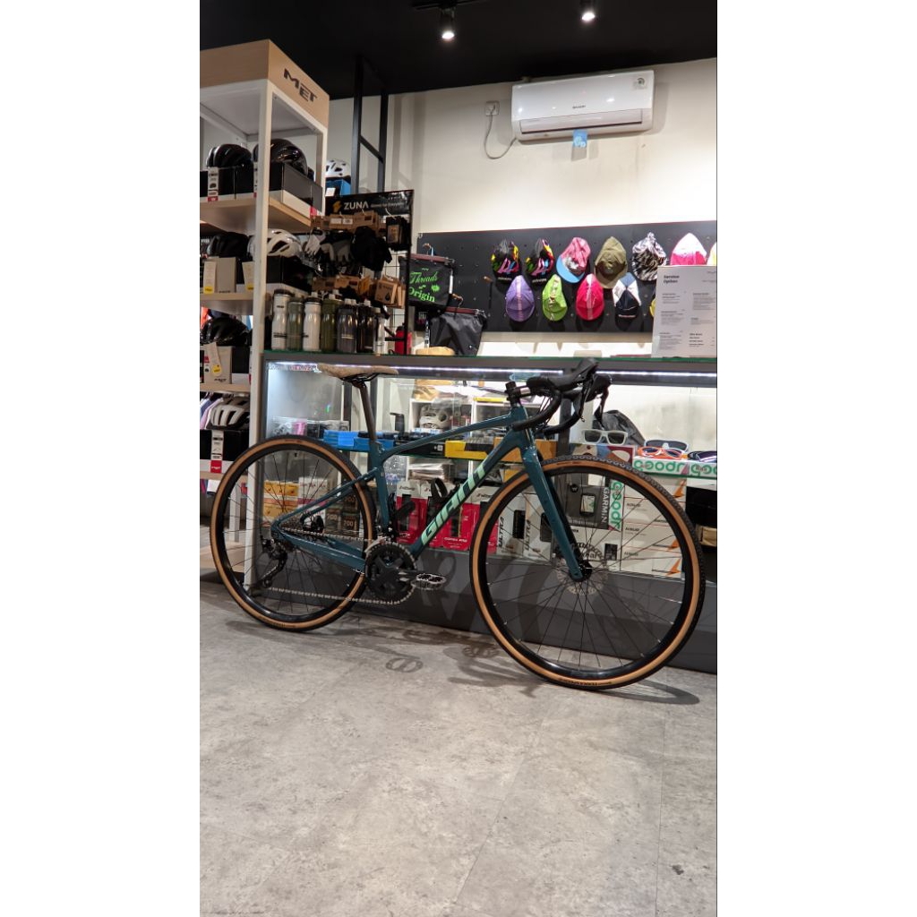 GIANT REVOLT 1 DEEP LAKE SECOND