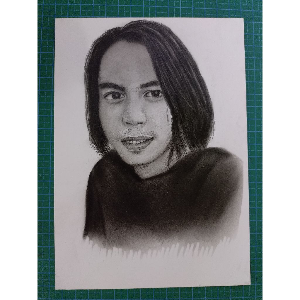 Sketsa wajah realist [ kado ultah ] sketsa wajah [ kado wedding ] sketsa hitam putih [ kado wisuda ]