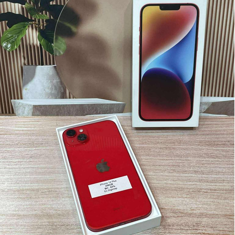 iPhone 14 Plus 256GB Red Second Original Ex Garansi Resmi iBox