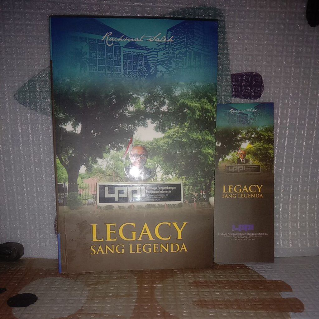 BUKU LEGACY SANG LEGENDA-RACHMAT SALEH