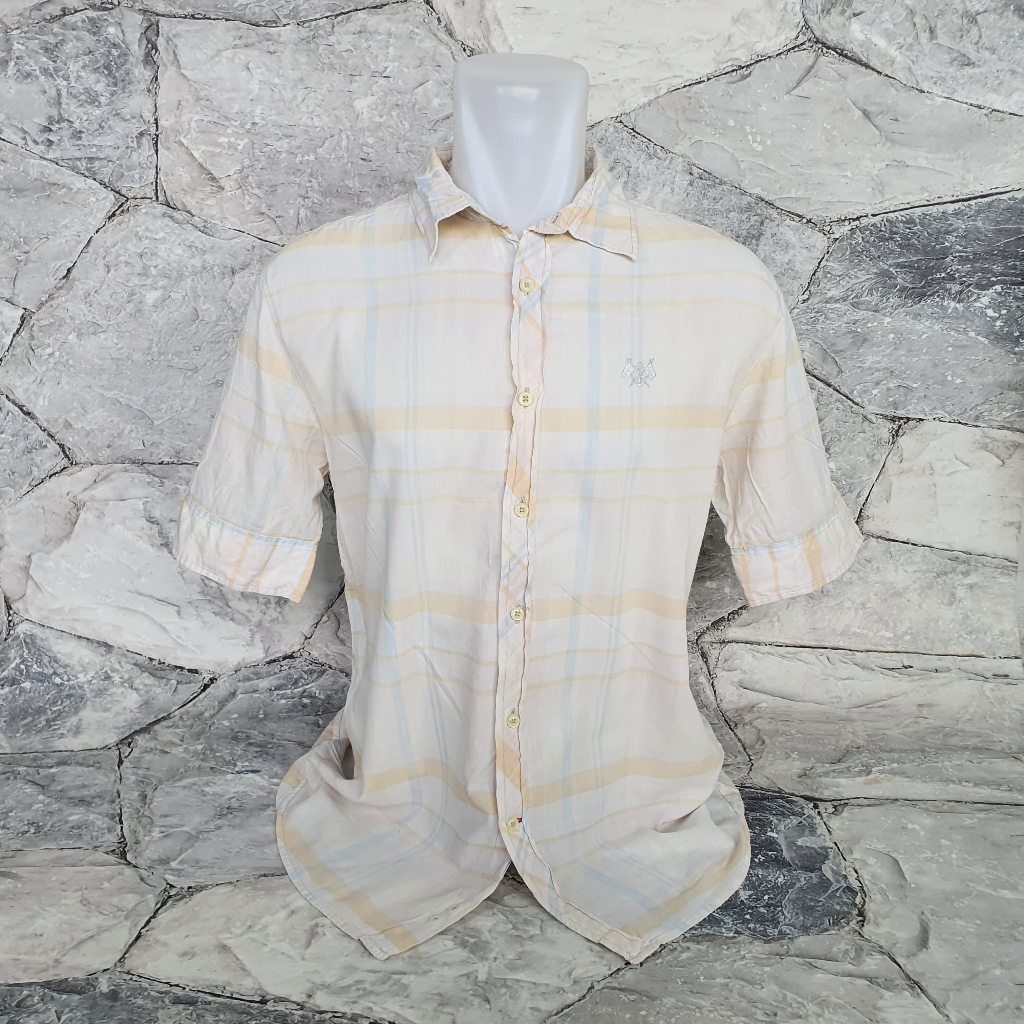 Baju Kemeja GUESS - Size XL / LD 56 cm - Original - Second