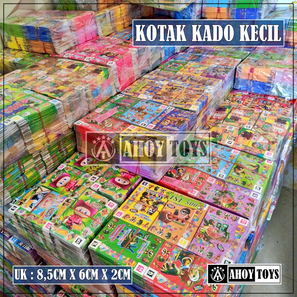 

Kotak Kado Kecil KARAKTER RANDOM ACAK ukuran 8,5 x 6 x 2 cm bungkus mainan