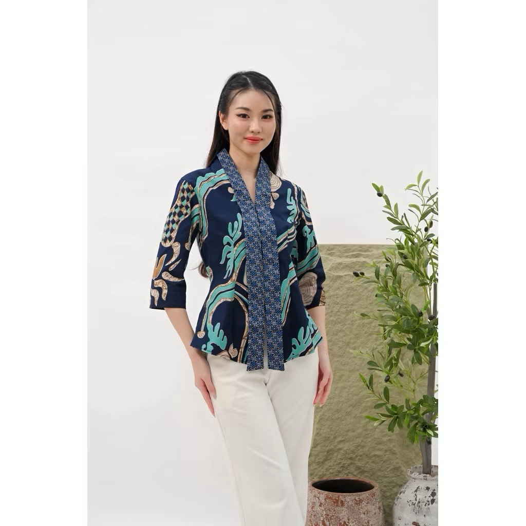 Atasan Nuansa Batik - Kutubaru Batik - 292AYU