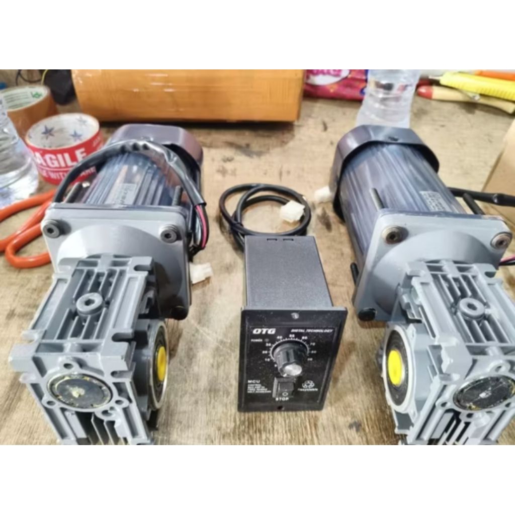 Dinamo Ac Motor Gearbox 220V 1Phase Set Controller