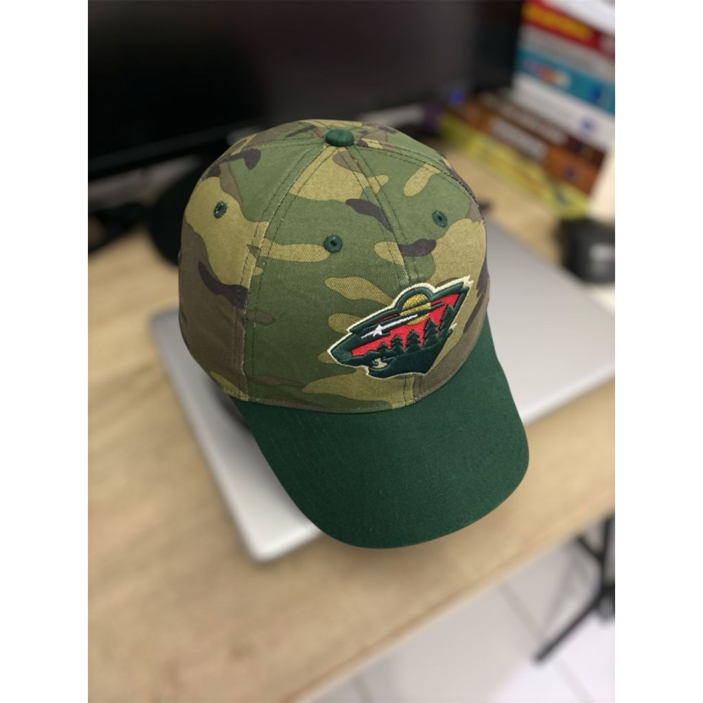 Topi ’47 Brand Minnesota Wild NHL Camo Strapback bekas