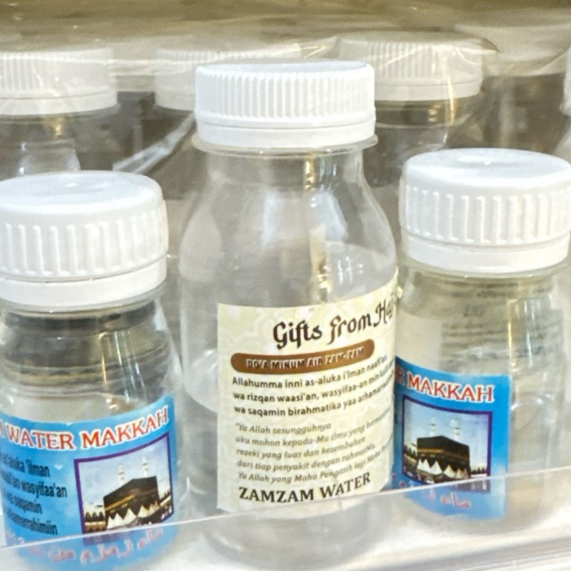

Air Zam Zam 50ml Dijamin Asli Langsung Dibawa Dari Makkah Saudi Arabia Via Pesawat Terbang