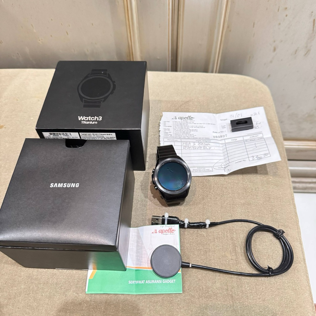 Samsung Galaxy Watch3 Titanium kasta tertinggi