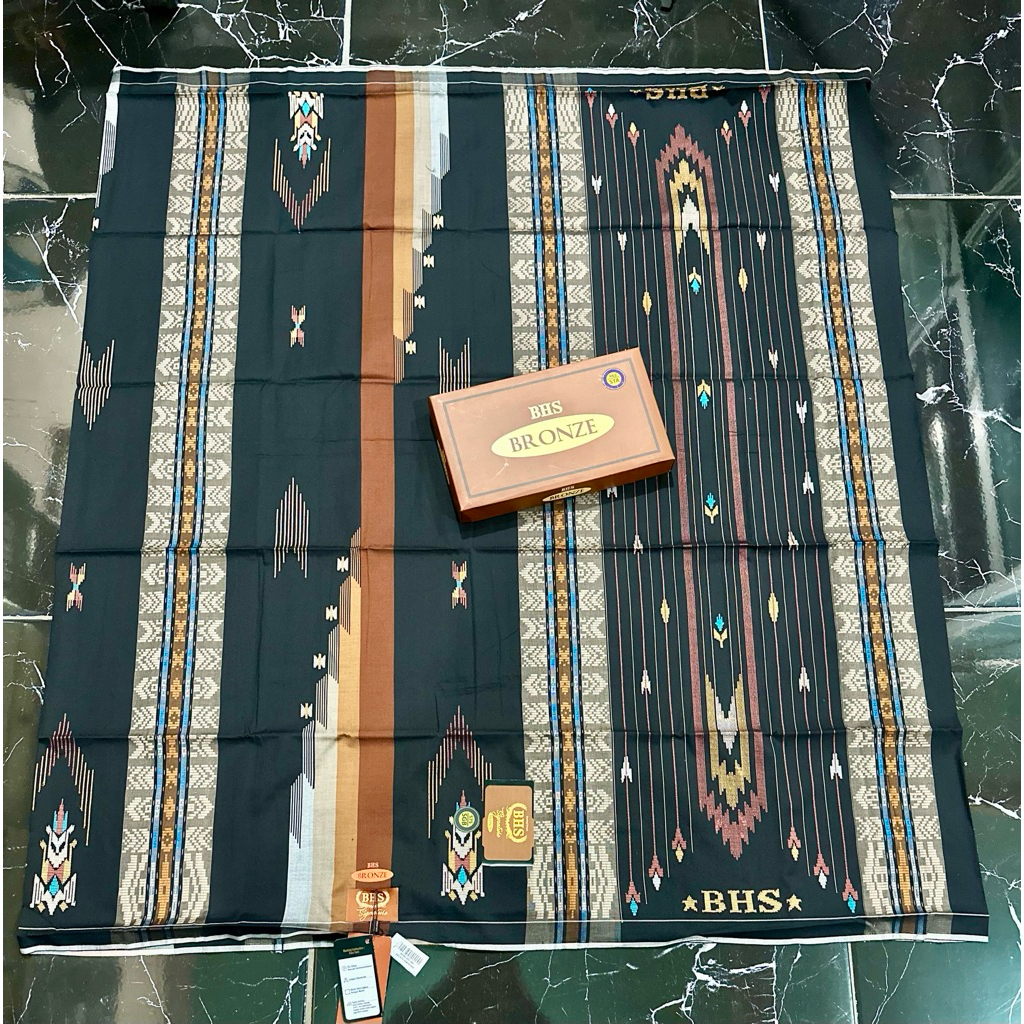 SARUNG BHS SIGNATURE BRONZE