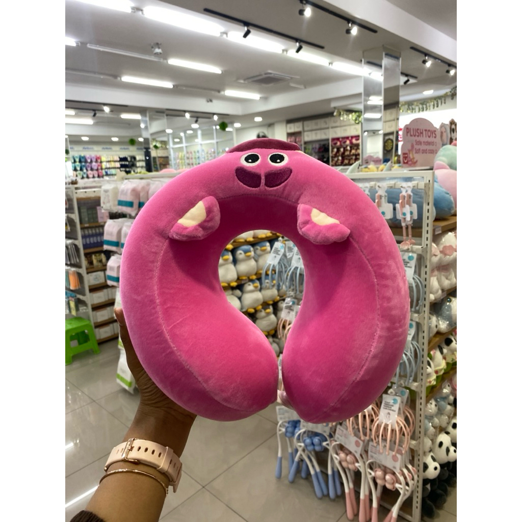Miniso Lotso Disney Pixar Neck Pillow Kids / Miniso Bantal Leher Lotso