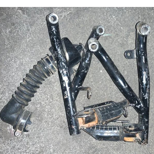 Postep footstep belakang Vario lama 110 karbu ori bekas motor