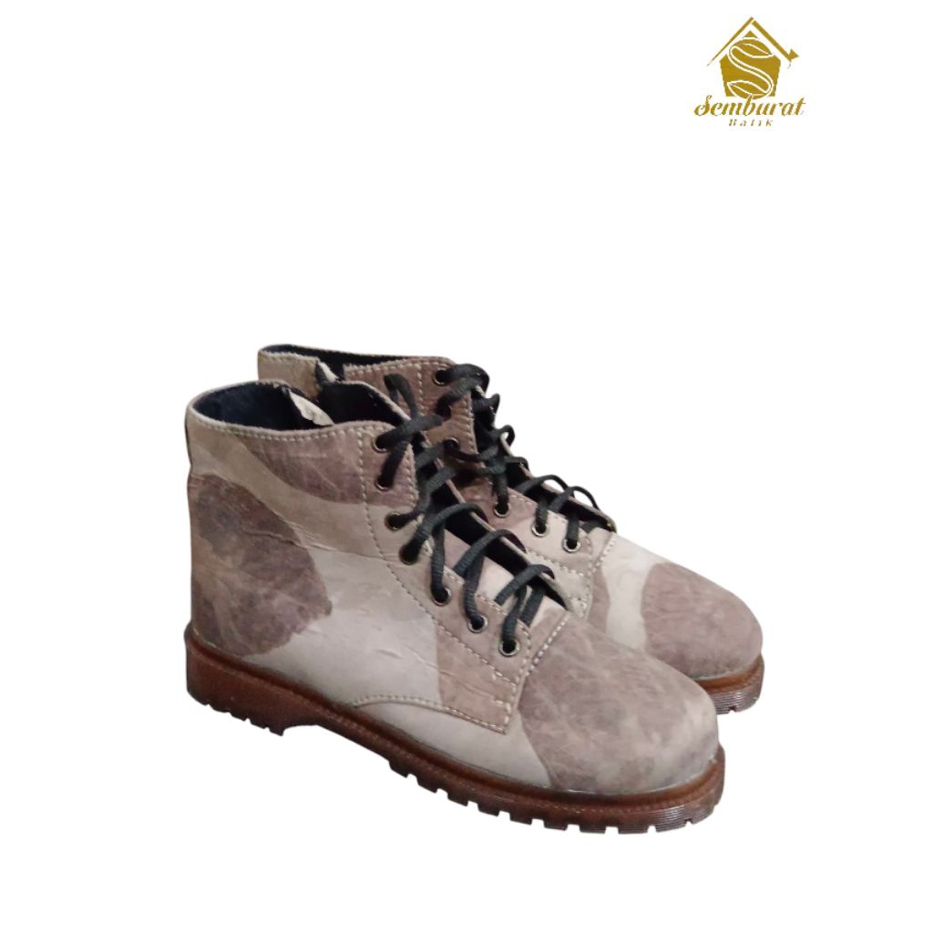 Sepatu Ecoprint Sneaker