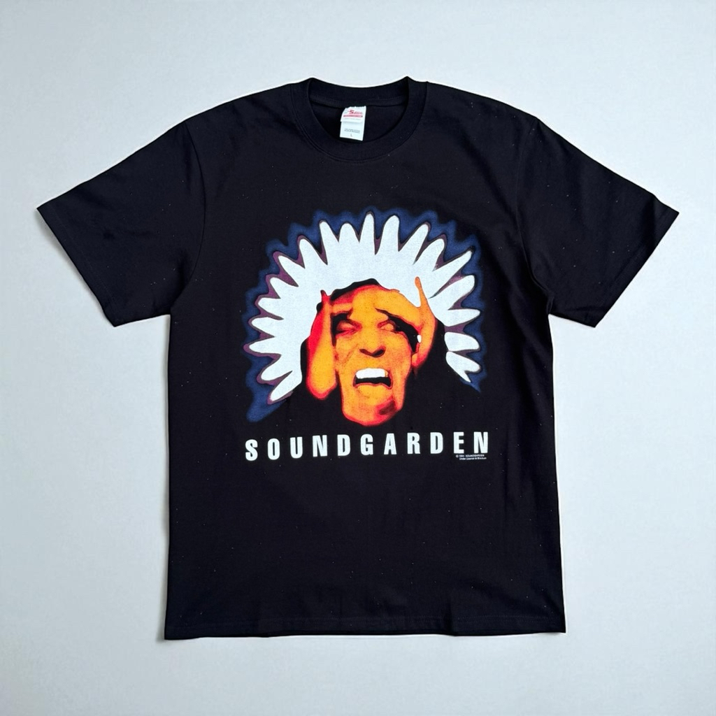 SOUNDGARDEN - BLACK HOLE SUN