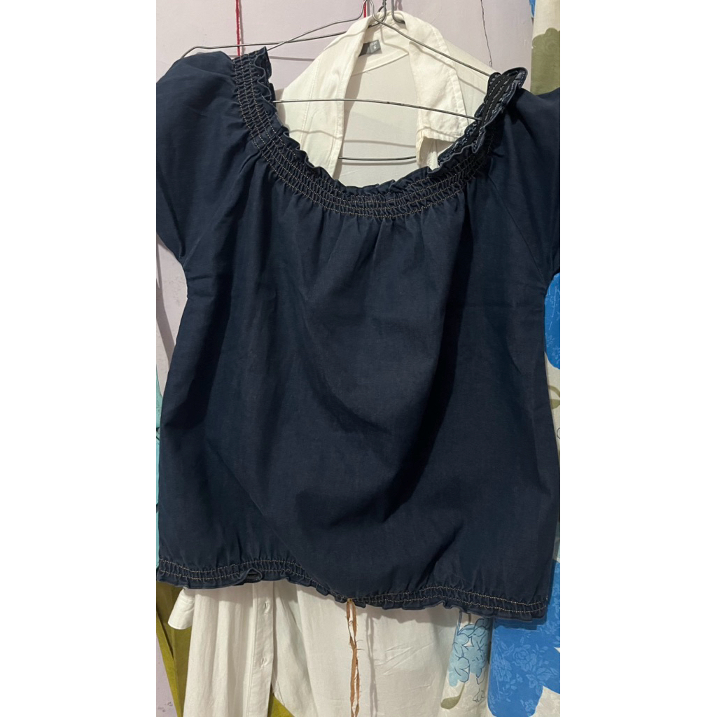atasan shoulder off