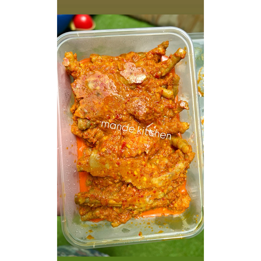 

Ceker ayam bumbu pedas