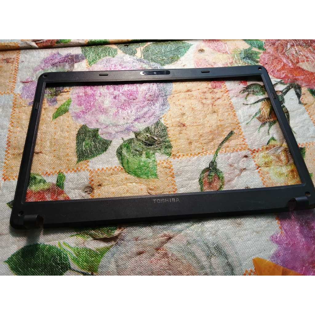 Frame Lcd Laptop Toshiba Satellite C640