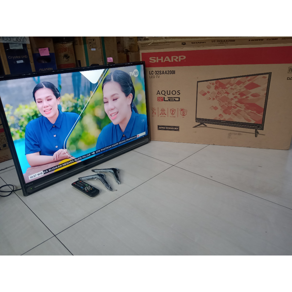 [+free packing kayu] TV LED SHARP 32 Inch HD Digital TV Kondisi bekas masih segel 4394f