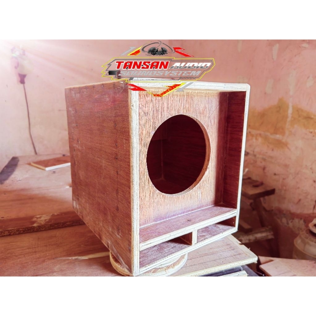 Box Speaker 8 Inchi Miniscoop