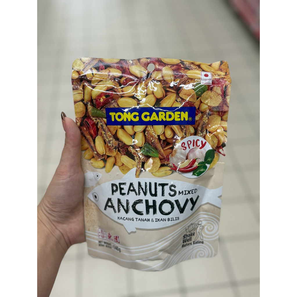 

tong garden spicy peanuts mixed anchovy / kacang & ikan teri 140gr