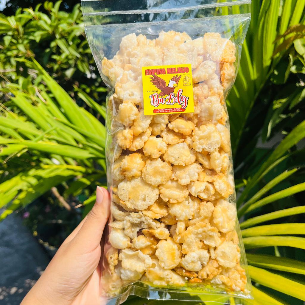 

250gr EMPING MELINJO KETUK ASIN / MANIS EMPUK RENYAH PREMIUM/ EMPING MELINJO ASIN/ EMPING MELINJO MANIS RAJAWALI SNACK BU LELY OLEH OLEH KLATEN