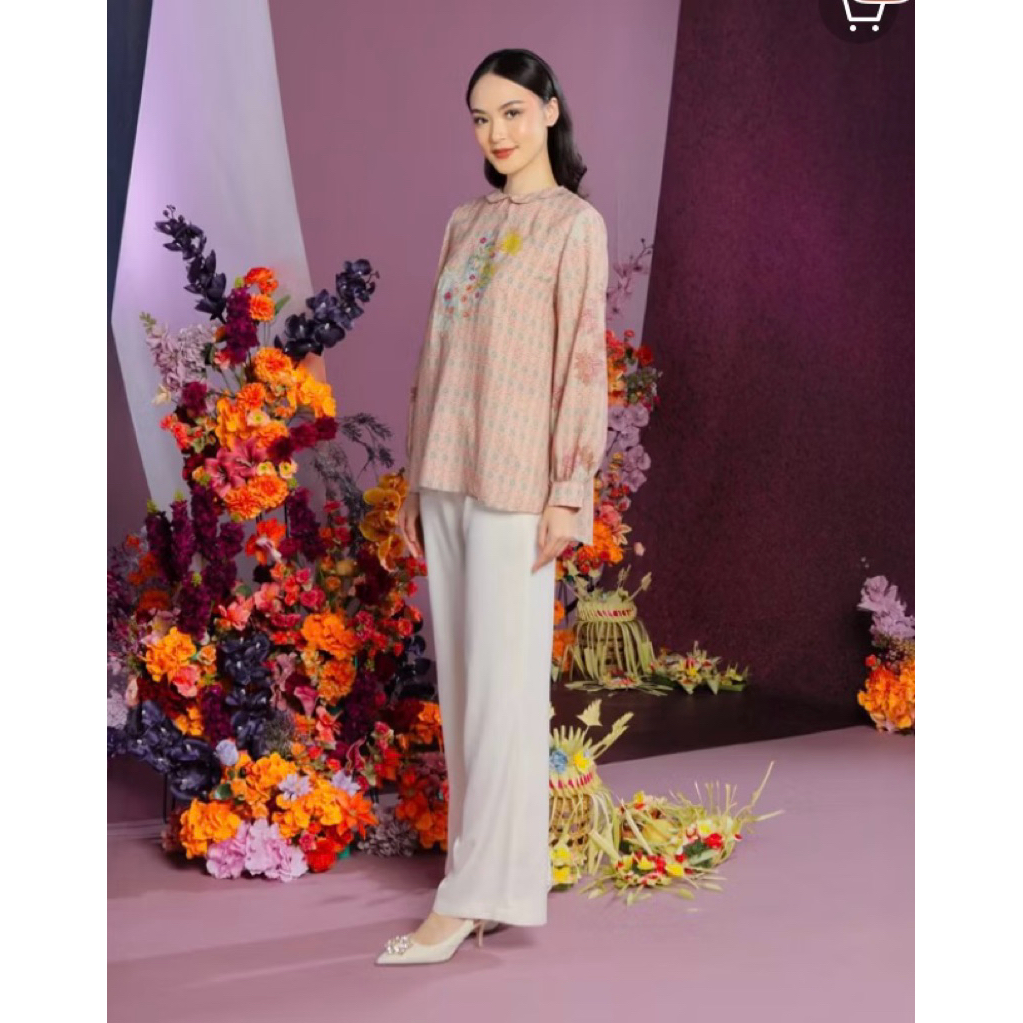 PRELOVED SAVITA BLOUSE MUDA OFFICIAL