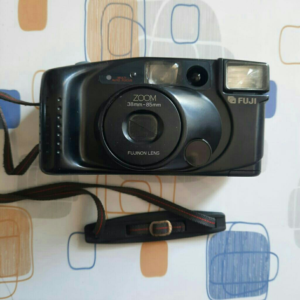 Kamera analog Fuji zoom cardia 900 date (display only)