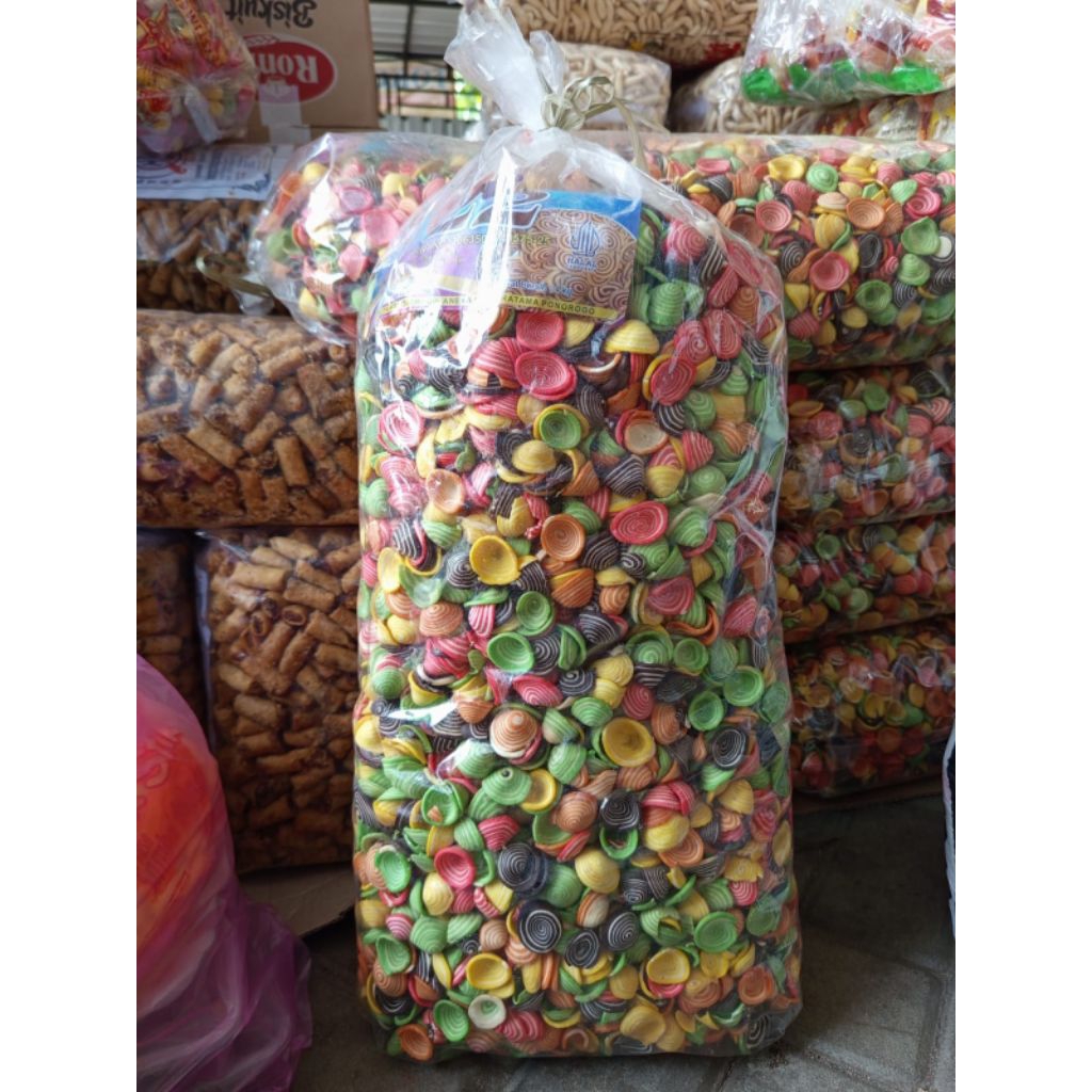 

Kuping Gajah Warna | Kuping Gajah Mini | kemasan 250gr, 500 gr, & 1.000 gr | Camilan atau snack Gurih, Renyah, & manis