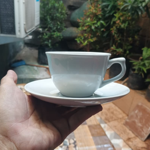 Cangkir Berserta Pisin bahan keramik tebal warna putih cocok untuk minum kopi dan teh ukuran 250ml