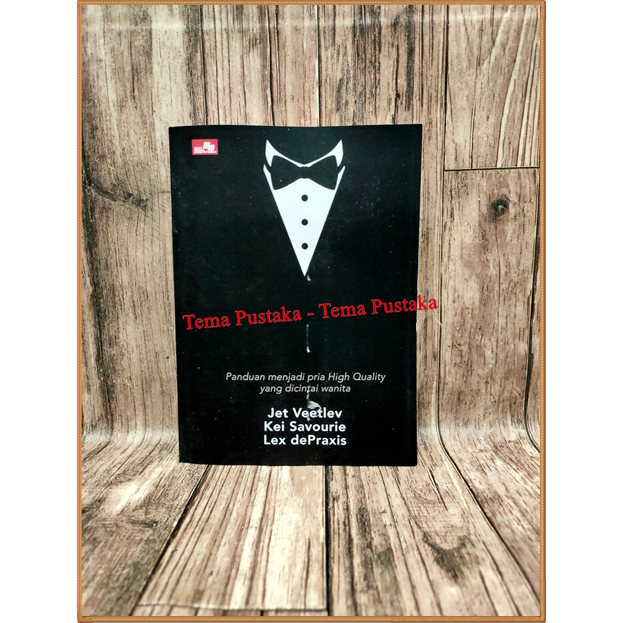 Buku Glossy Gentleman Guide: Panduan Menjadi Pria High Quality