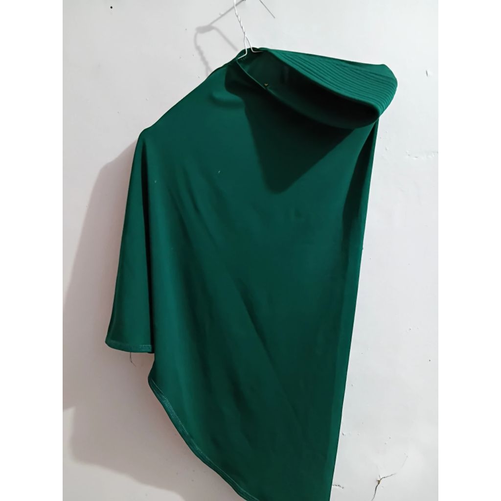 Kerudung Bergo Panjang [PRELOVED]