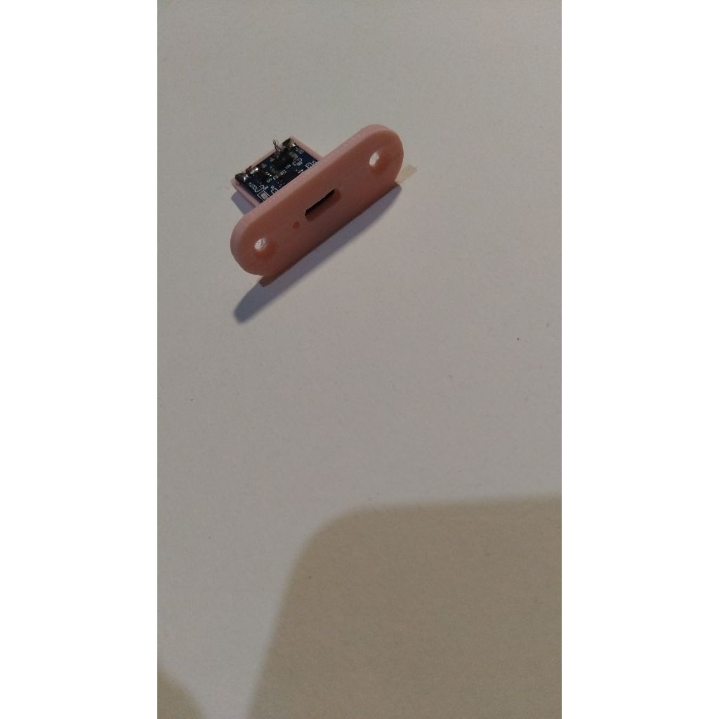 Dudukan modul charger TP4056 shield