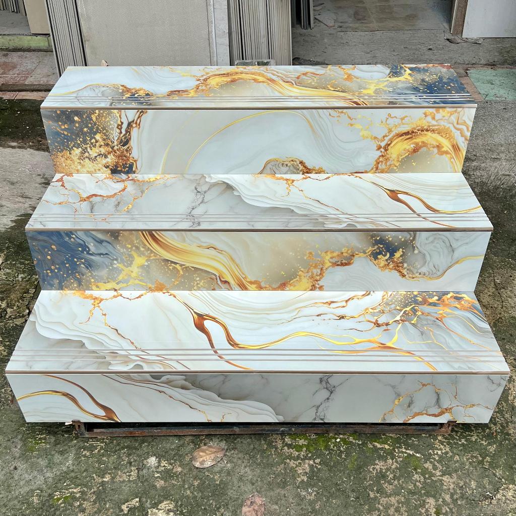 GRANIT TANGGA MOTIF MARMER