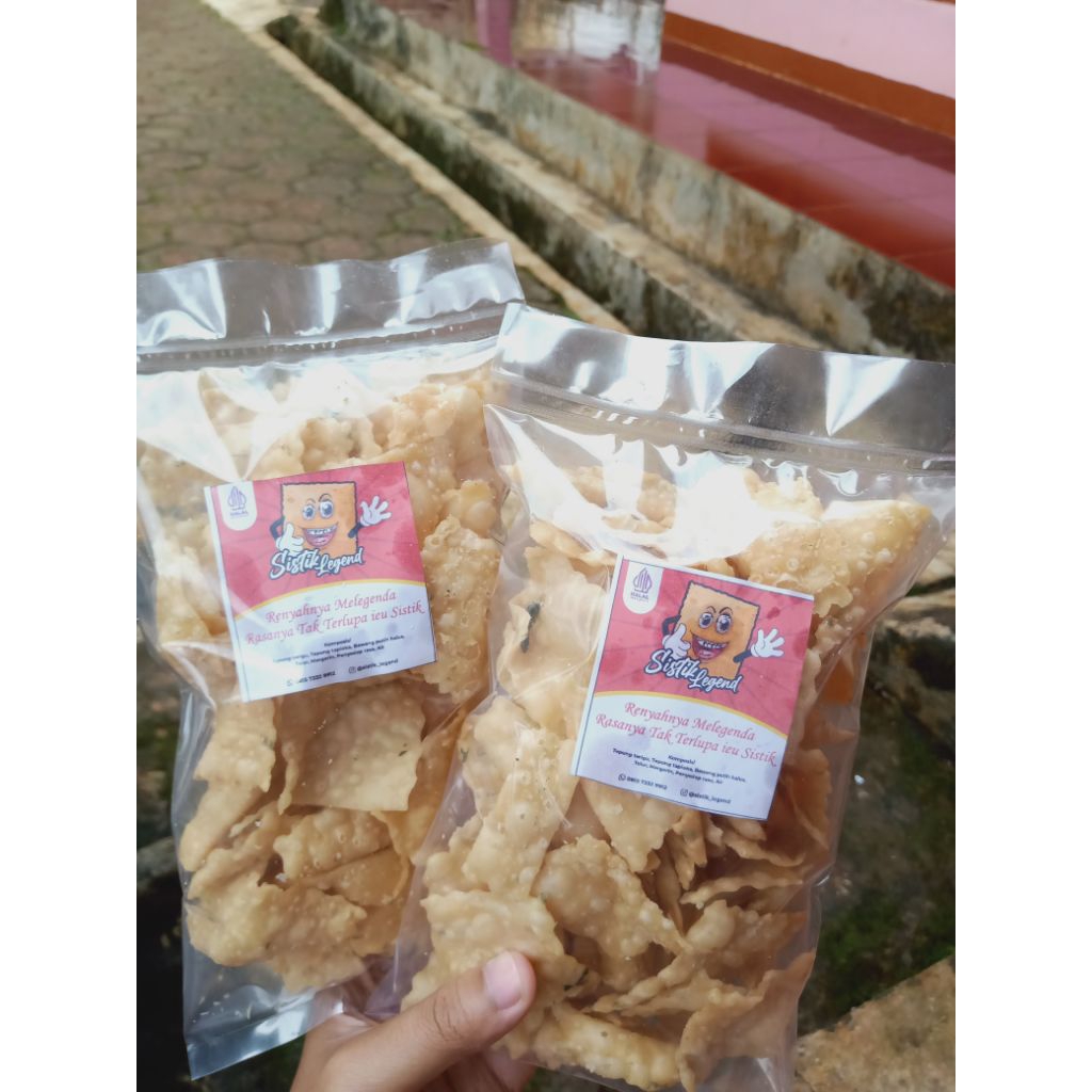 

Sistik legend kemasan 150 gram,keripik bawang renyah enak murah meriah
