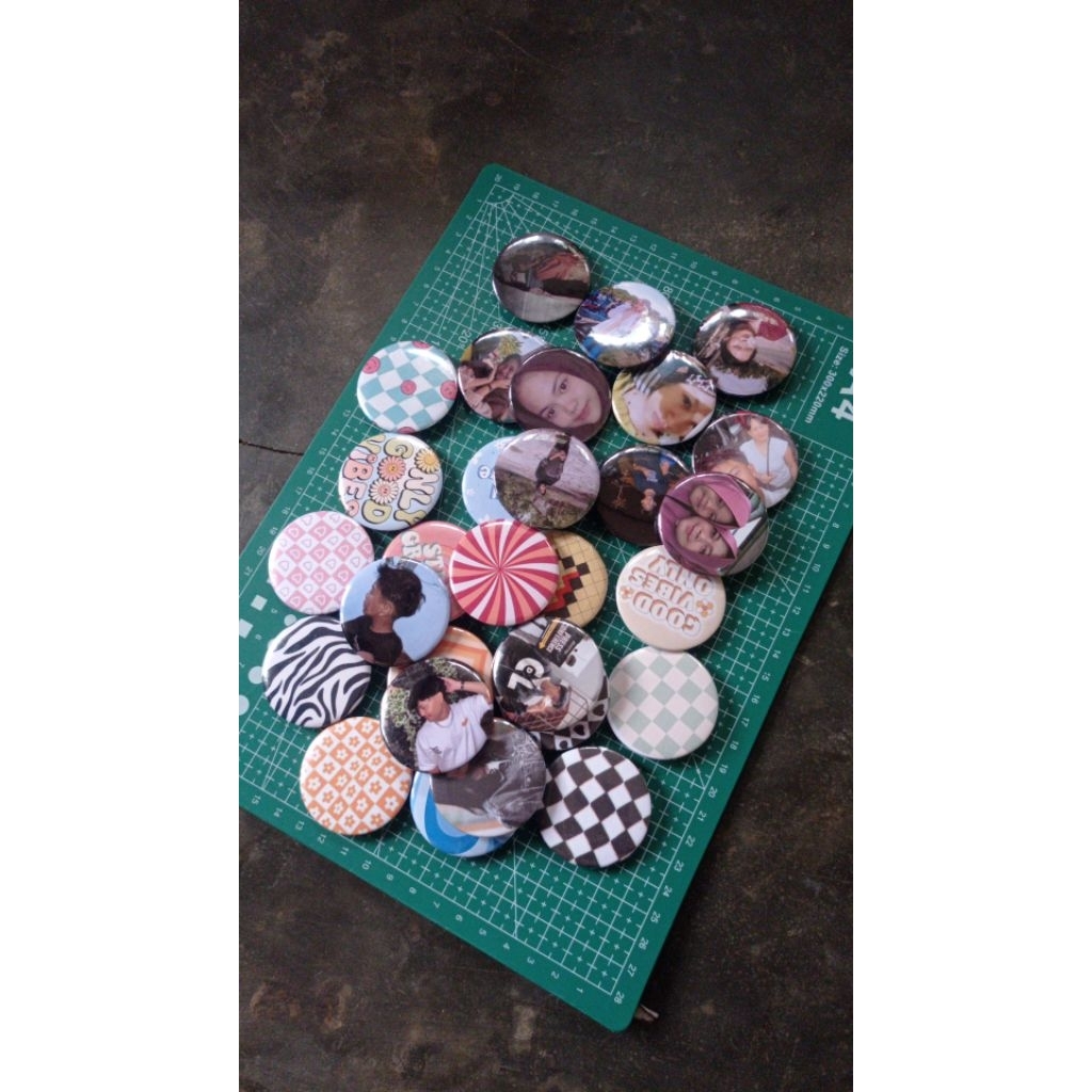 PIN CUSTOM/PIN BROS