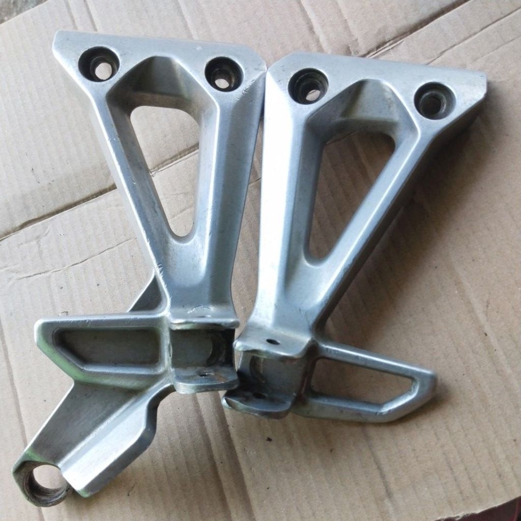 FOOTSTEP POSTEP STEP BELALANG REVO ABSOLUTE BLADE LAMA OLD COPOTAN