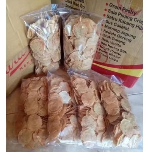 

emping melinjo pedas manis 500g