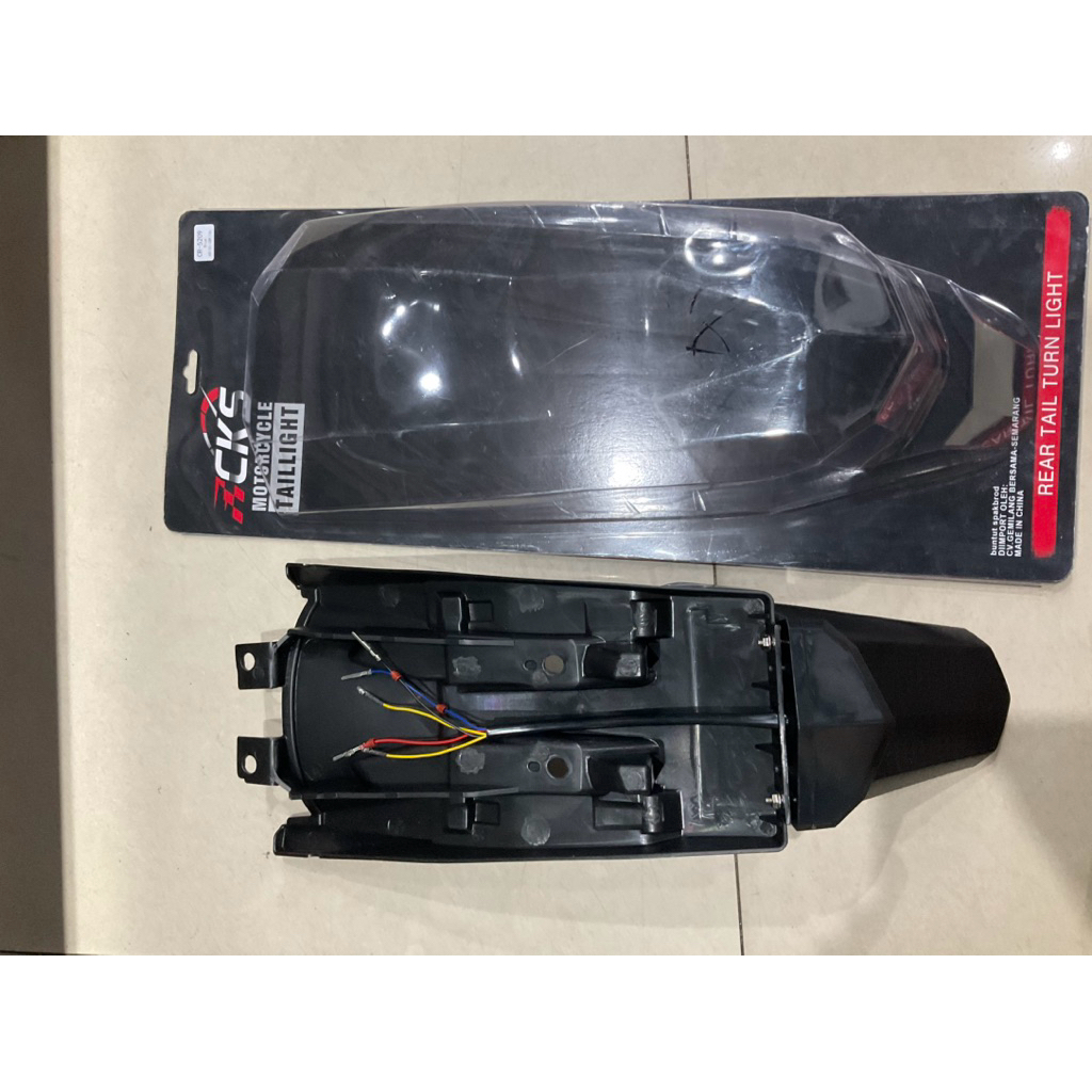 SAYAP BELAKANG LAMPU CRF150 KLX150 LED CKS ORIGINAL