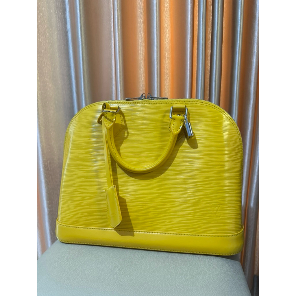 LV Louis Vuitton Authentic Alma PM