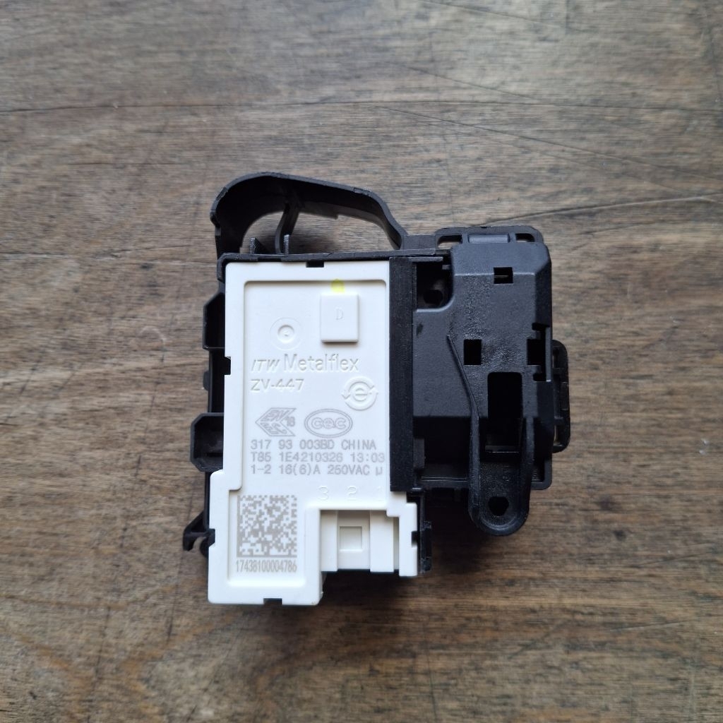 Doorlock mesin cuci AQUA FQW-850636QD hitam original