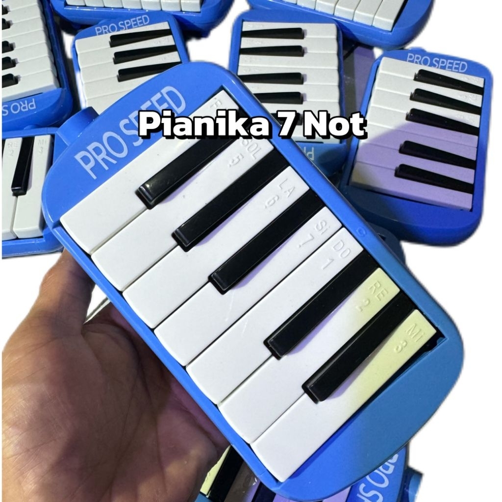 Pianika 7 not /pianika 7 tombol /pianika basuri dilengkapi selang peniup dan tas pianika warna biru