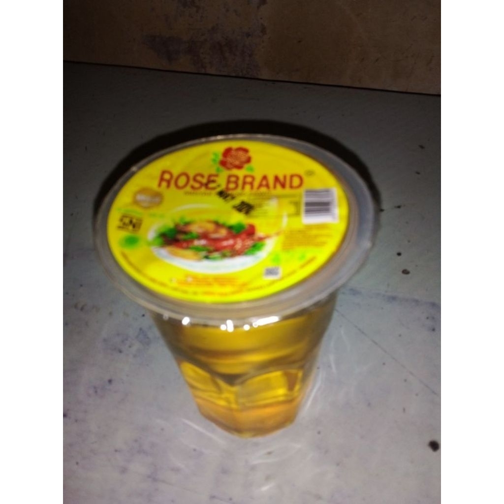 

Minyak goreng rosebrand 220ml