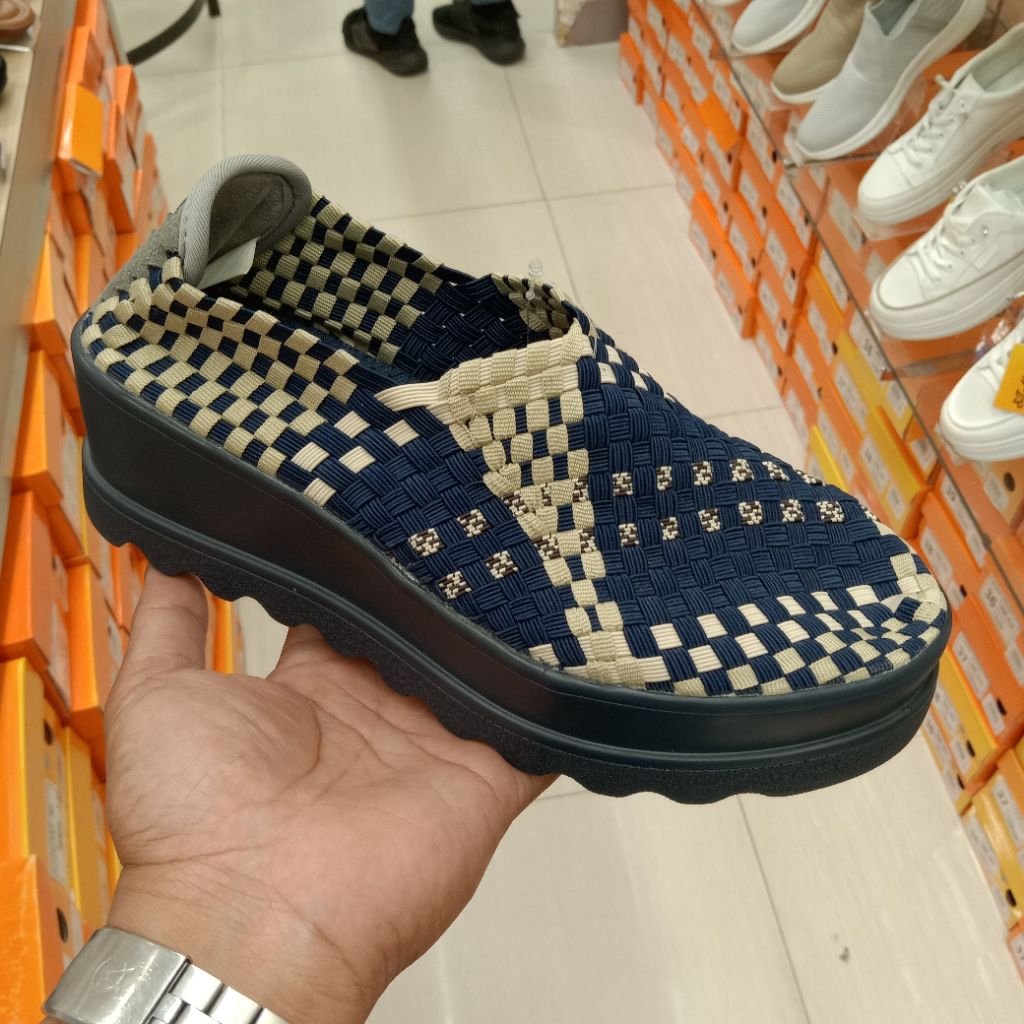 ST MORITZ SEPATU WANITA RAJUT NYAMAN ORIGINAL