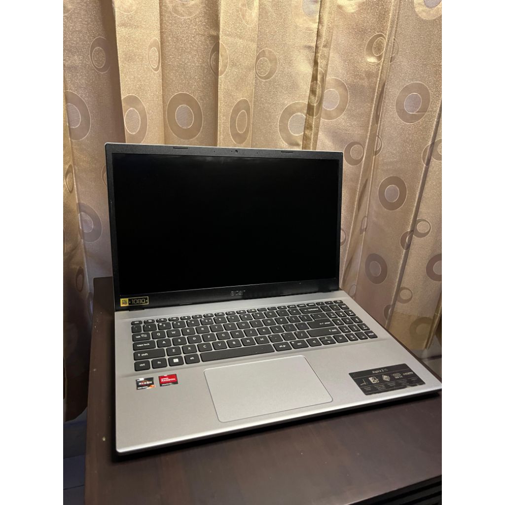 ACER ASPIRE 3 RYZEN 7 5700U 16GB 512GB