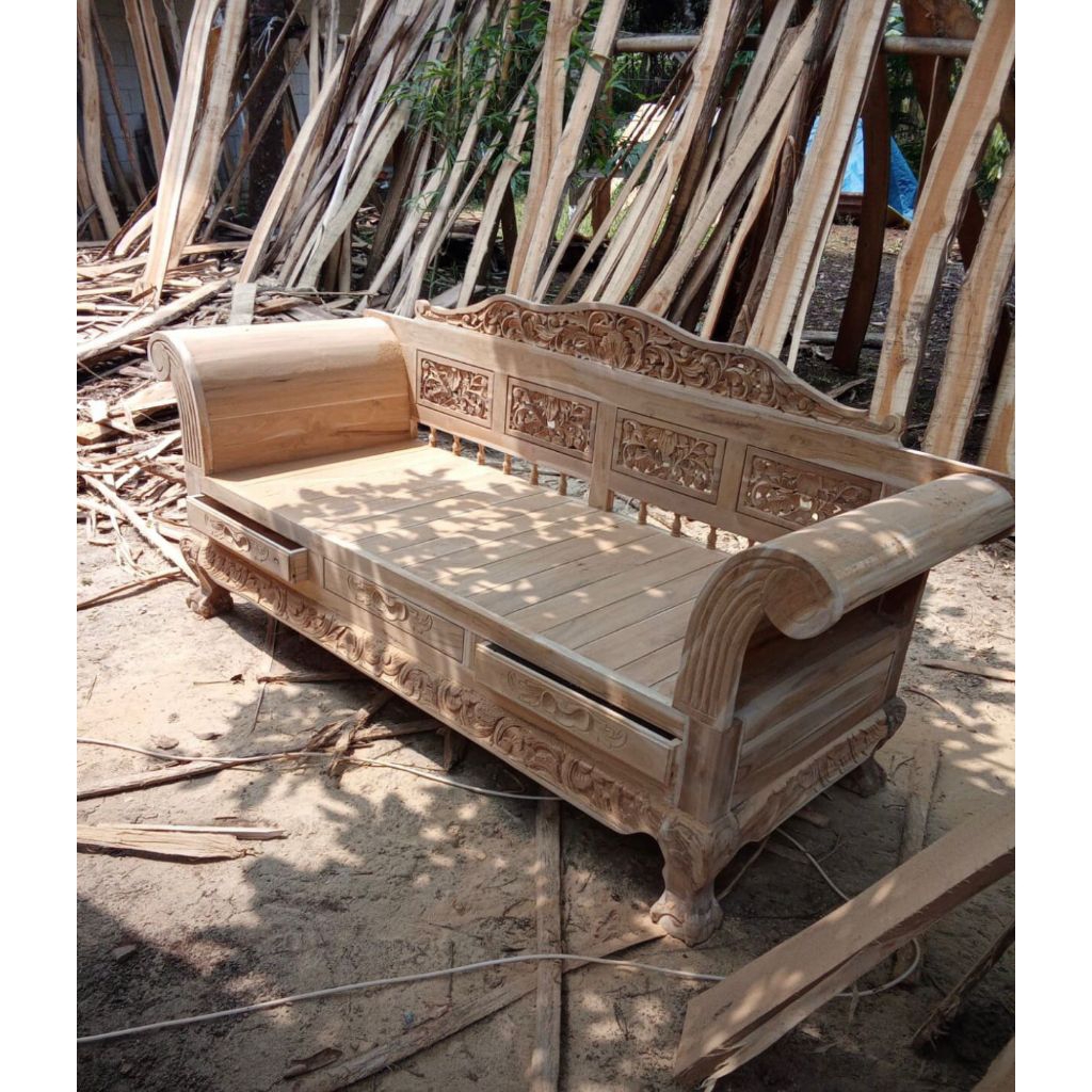 bale bale kuku macan