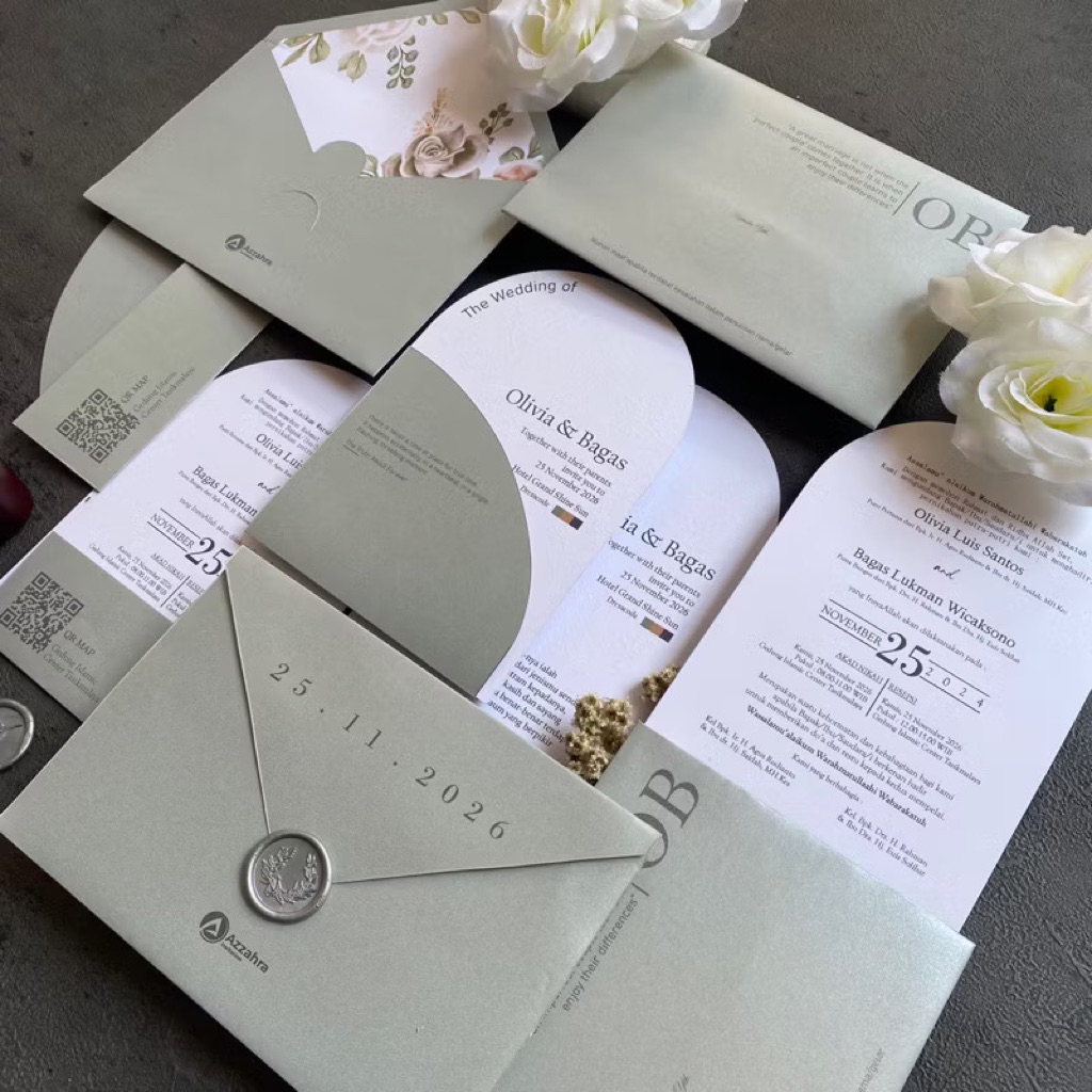 Undangan Hardcover Pernikahan Melengkung Minimal Order 10 pcs