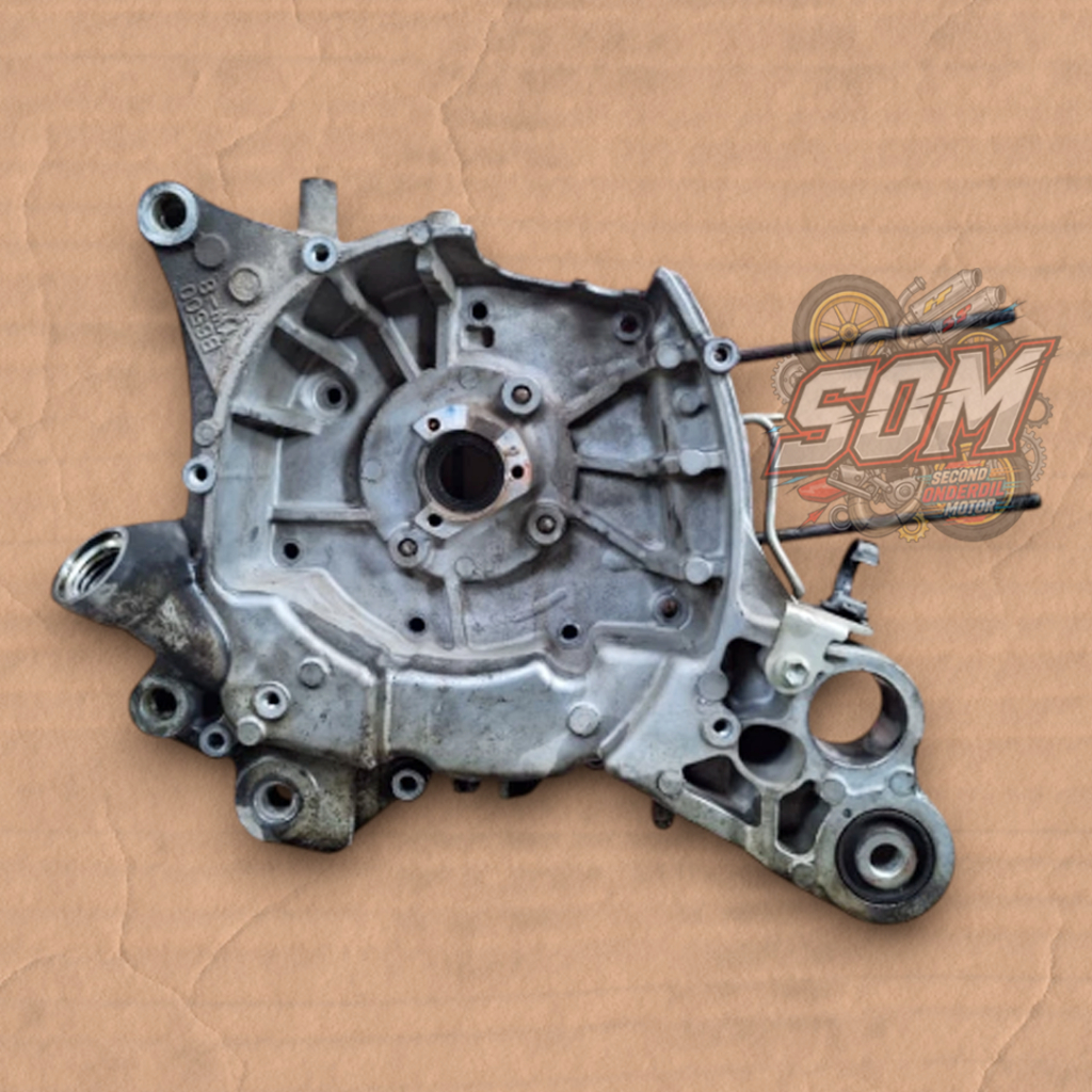 CRANKCASE BLOK KALTER TENGAH KANAN OLD AEROX 155 YAMAHA LEXI 125 KODE B65 ORIGINAL