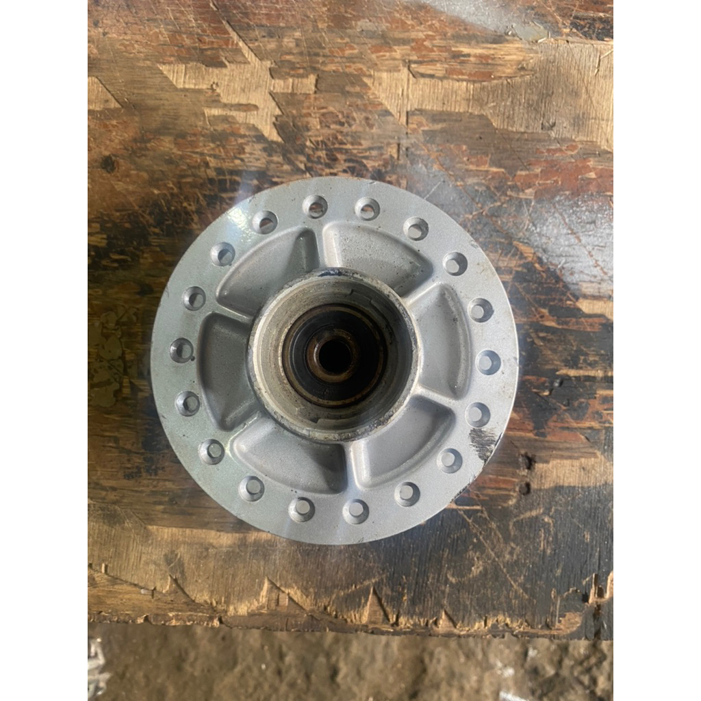 teromol depan motor tiger revo  merek kcj adli ahm bekas pamakean