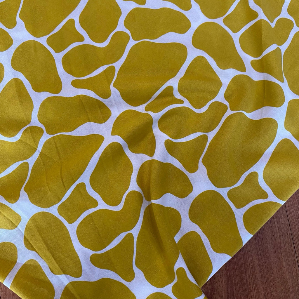 bahan kain katun rayon motif /rayon motif leopard /rayon viscose(harga tertera 50cm)